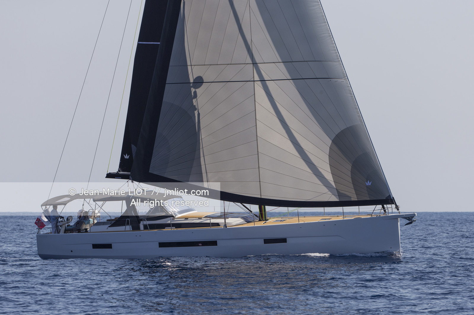 DUFOUR YACHTS 2017 - DUFOUR 63