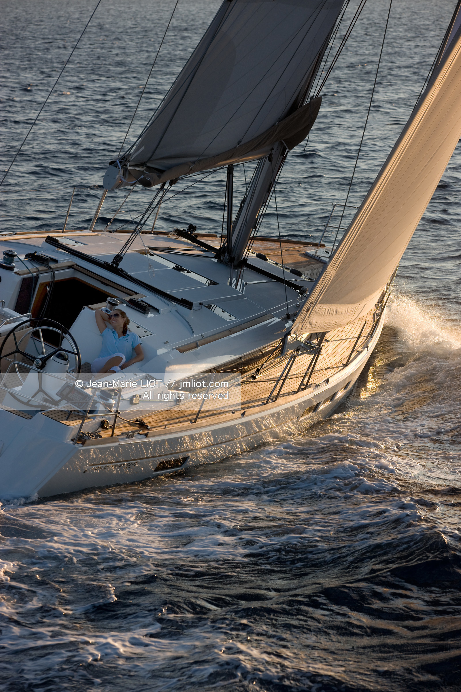 CHANTIER JEANNEAU 2011