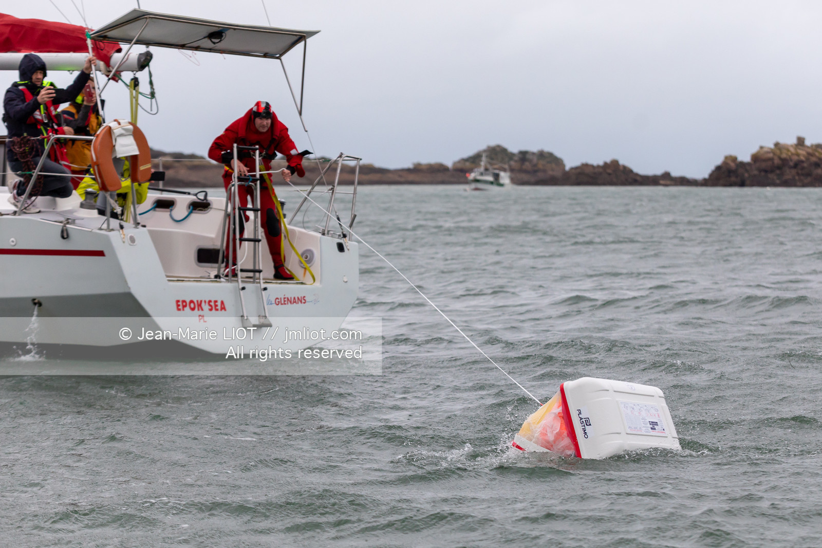 RADEAUX DE SURVIE - COMPARATIF