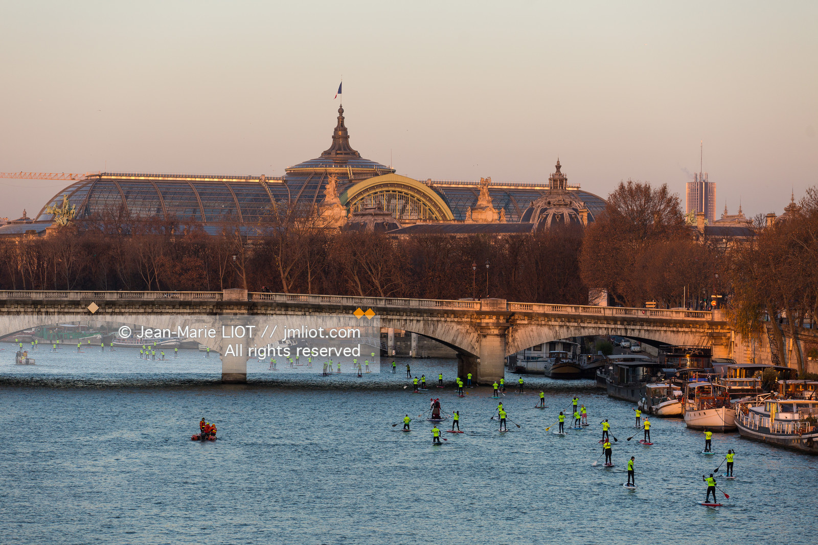 PADDLE - LA SEINE - PARIS
