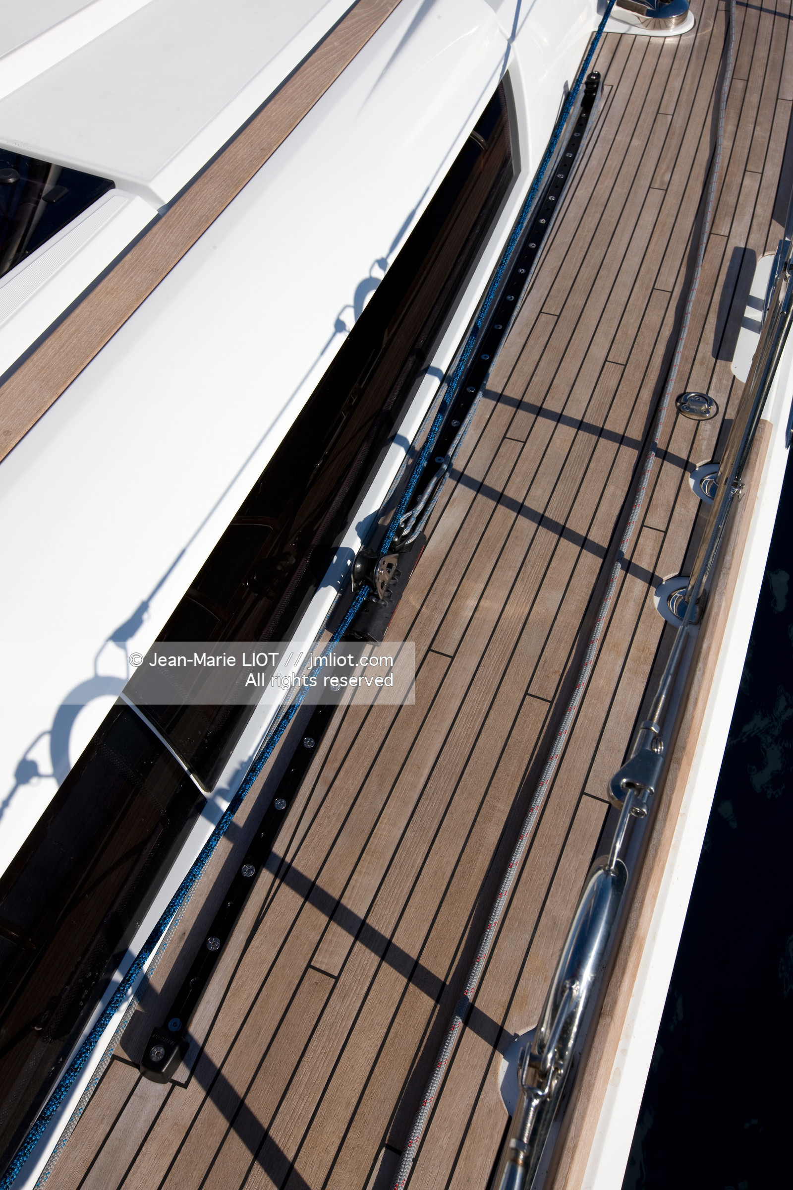 CHANTIER JEANNEAU 2011