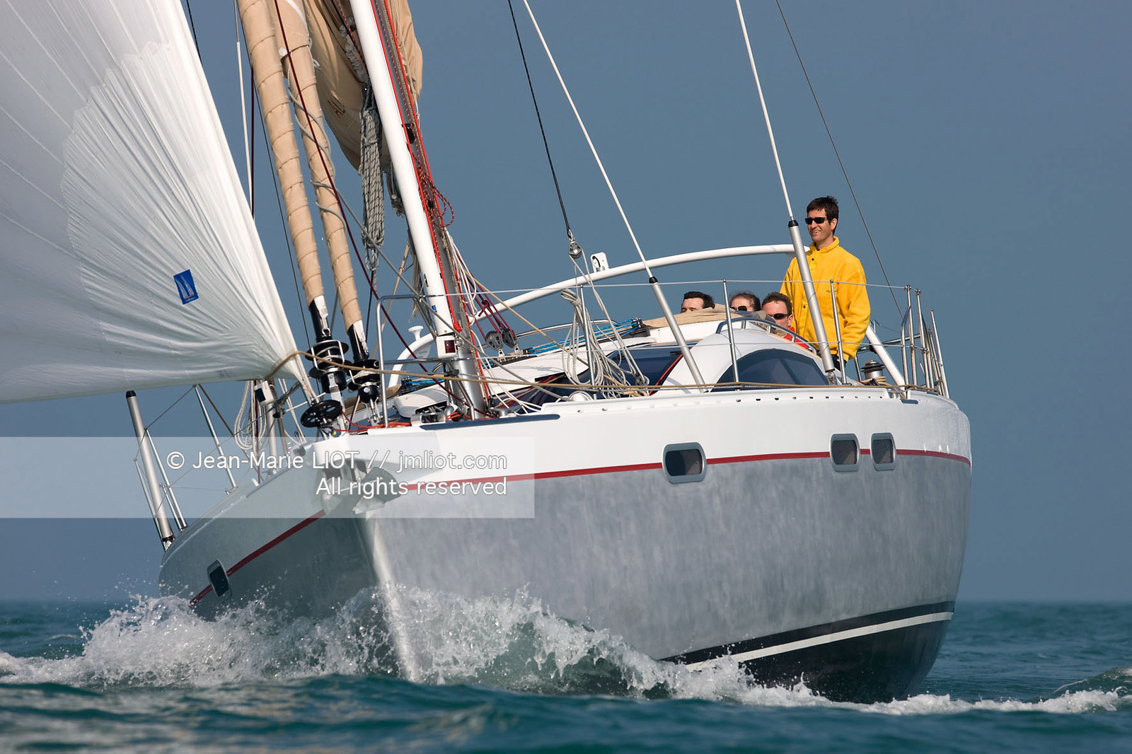 VOILE MAG - 100 MILLES A BORD