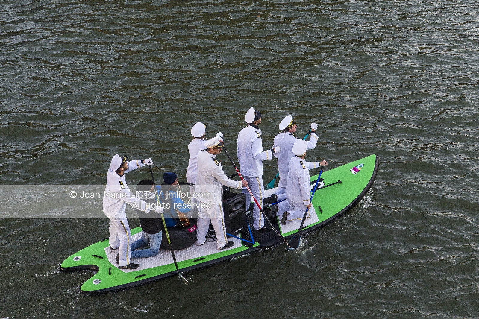 PADDLE - LA SEINE - PARIS