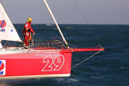 VENDEE GLOBE 2001- ROLAND JOURDAIN ARRIVAL