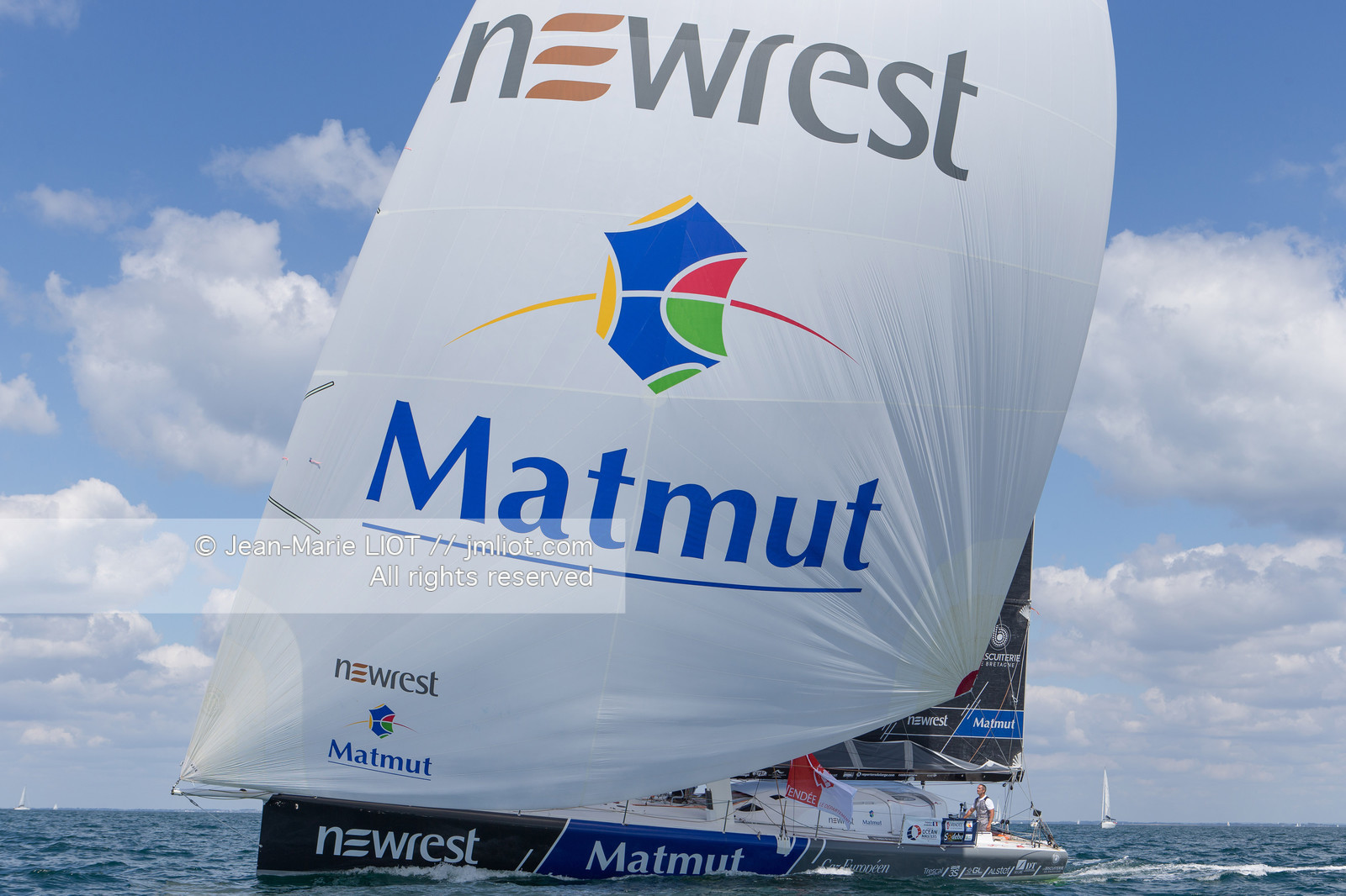 FABRICE AMEDEO - NEWREST MATMUT - VENDEE GLOBE 2016-2017