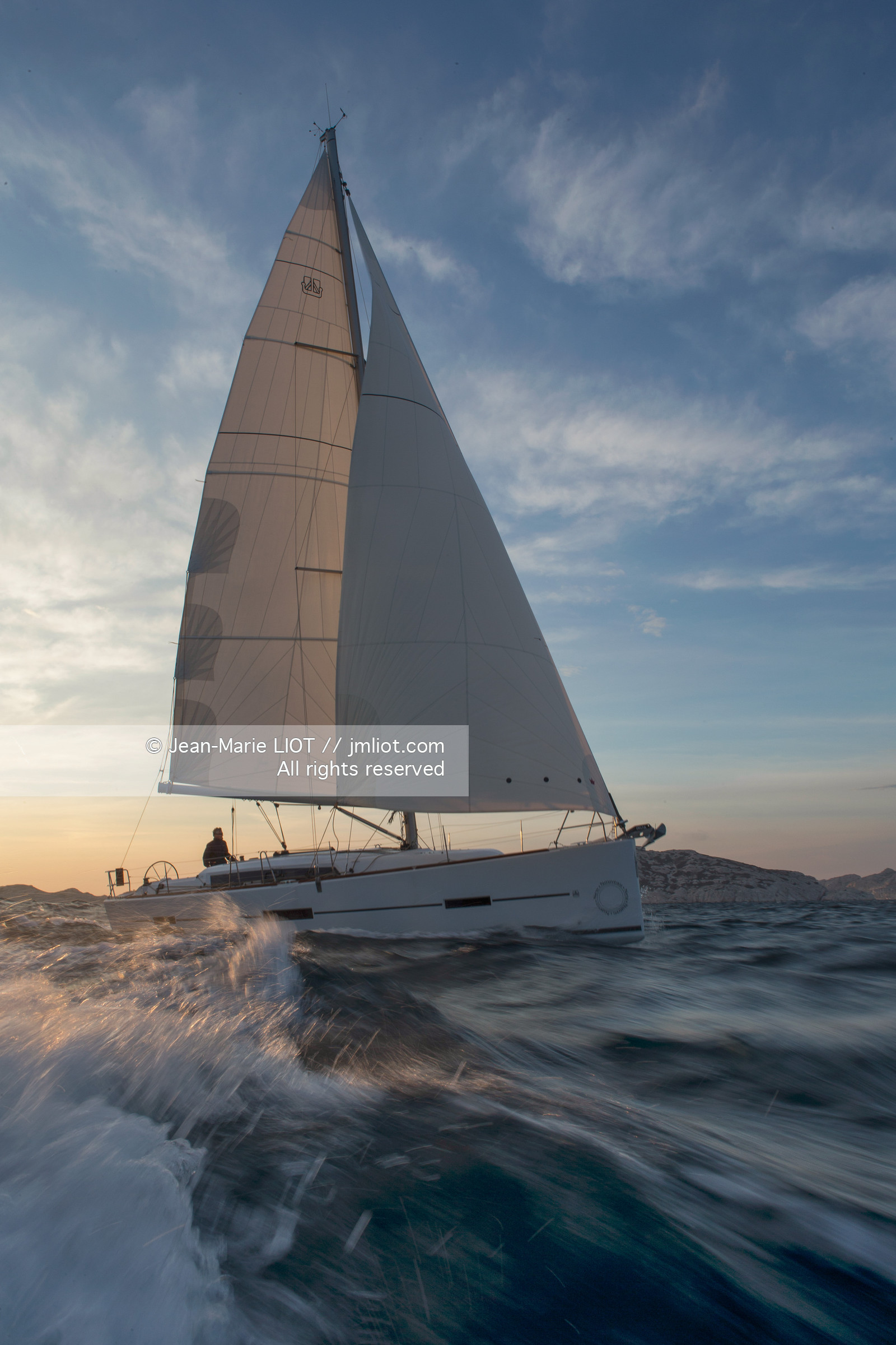 DUFOUR YACHTS - DUFOUR 410 NEW MODEL