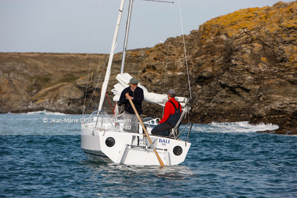 VOILE MAGAZINE