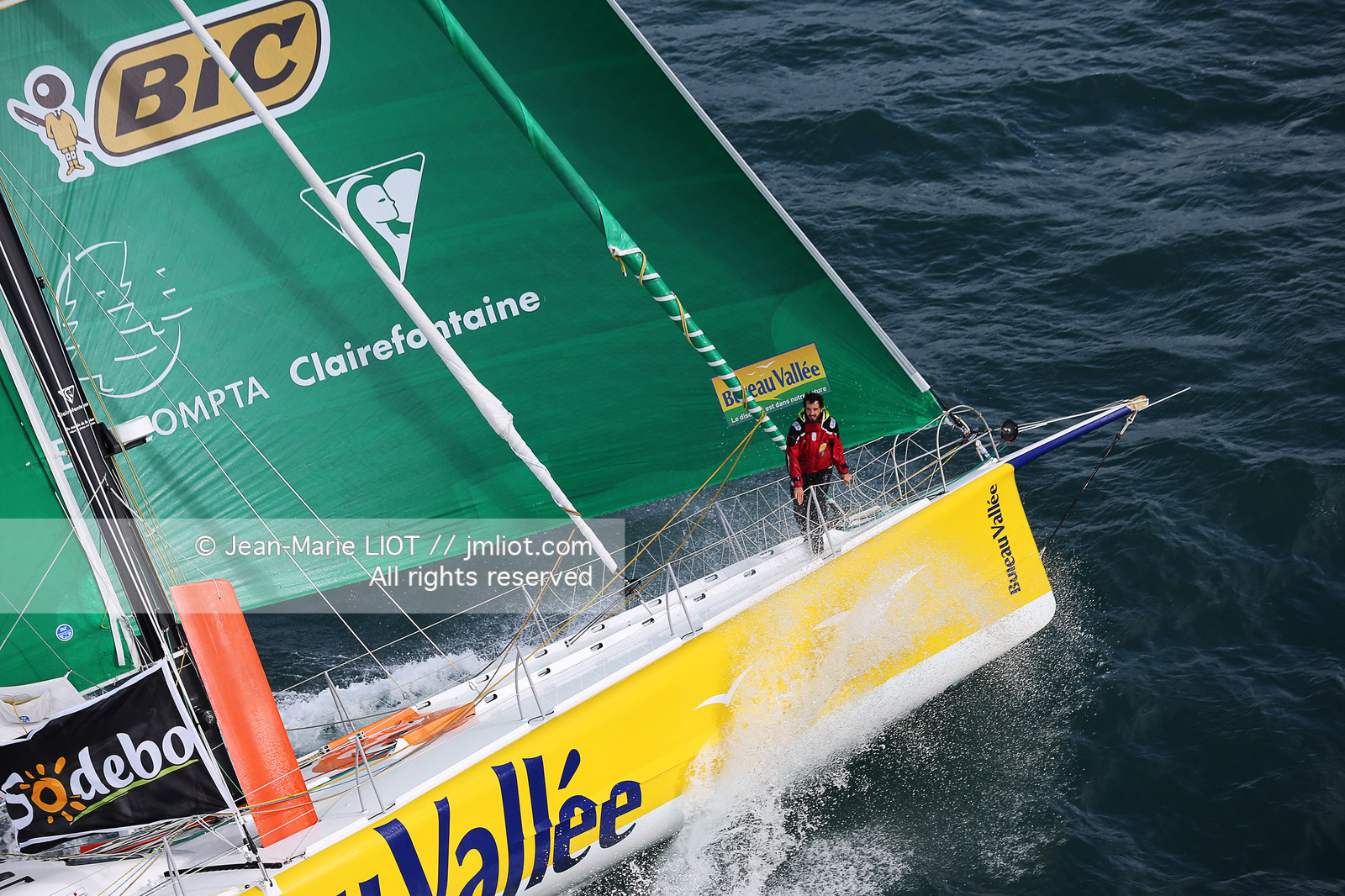 BUREAU VALLEE - LOUIS BURTON