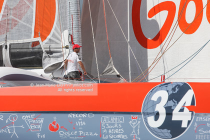 ROUTE DU RHUM 2010 - MAXI TRIMARAN SODEBO - THOMAS COVILLE