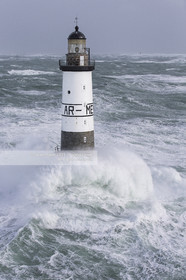Les phares d'Iroise dans la tempête Ruth
