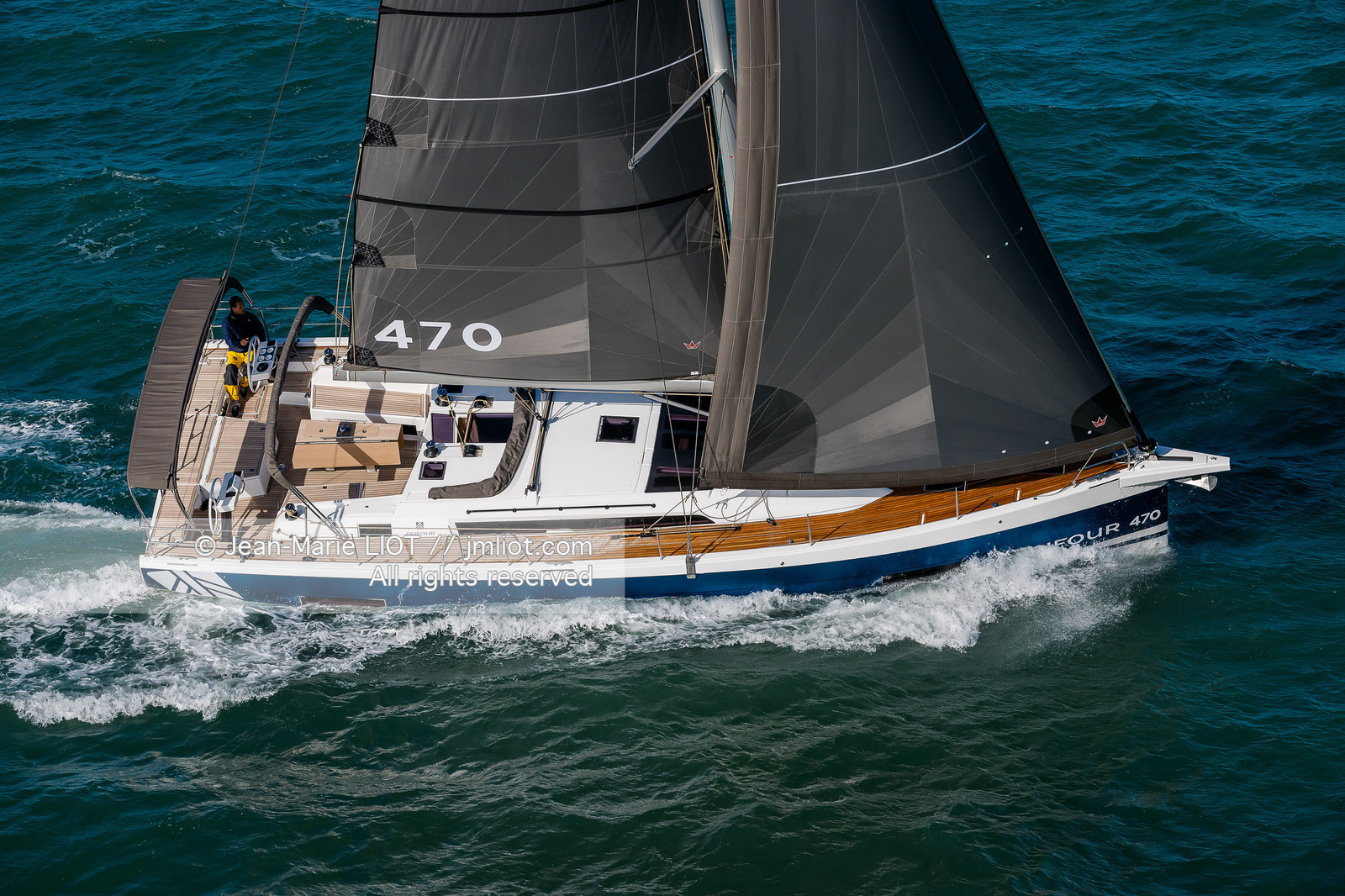 DUFOUR YACHTS - DUFOUR 470