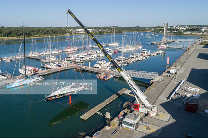 FABRICE AMEDEO - IMOCA NEWREST - ART & FENETRES 2020