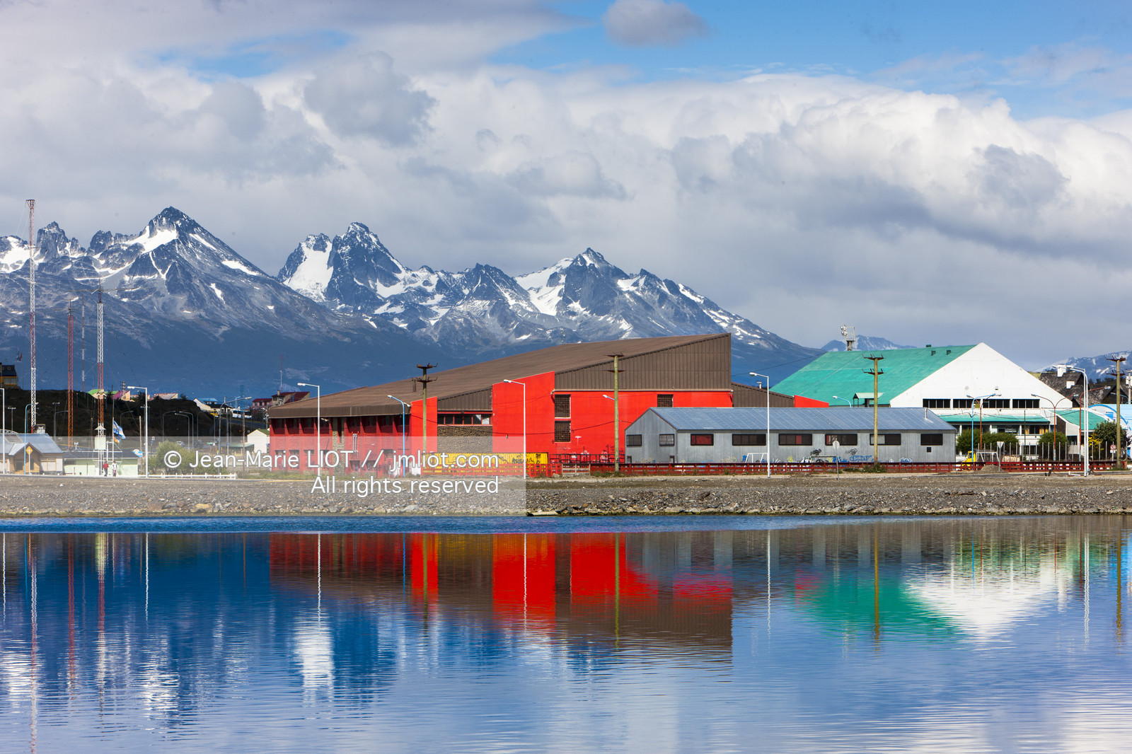 Ushuaia, Terre de Feu est la ville la plus australe du globe.Située à la pointe de l'Argentine cette province est la porte de l'antartique.photo © Jean-Marie Liot.