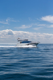 PRESTIGE  YACHT - PRESTIGE 520