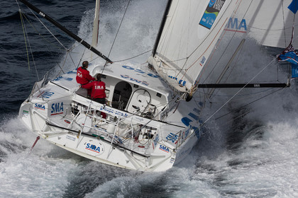 Paul Meilhat et Michel Desjoyeaux à l'entrainement sur IMOCA SMA avant le départ de la Transat Jacques vabre 2015 au départ du Havre et à destination de Itajaï au Brésil..Groix, 16 09 2015, Photo © Jean-Marie LIOT   DPPI.