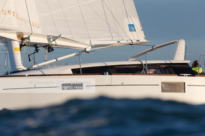 BENETEAU - MAT AUTO PORTE