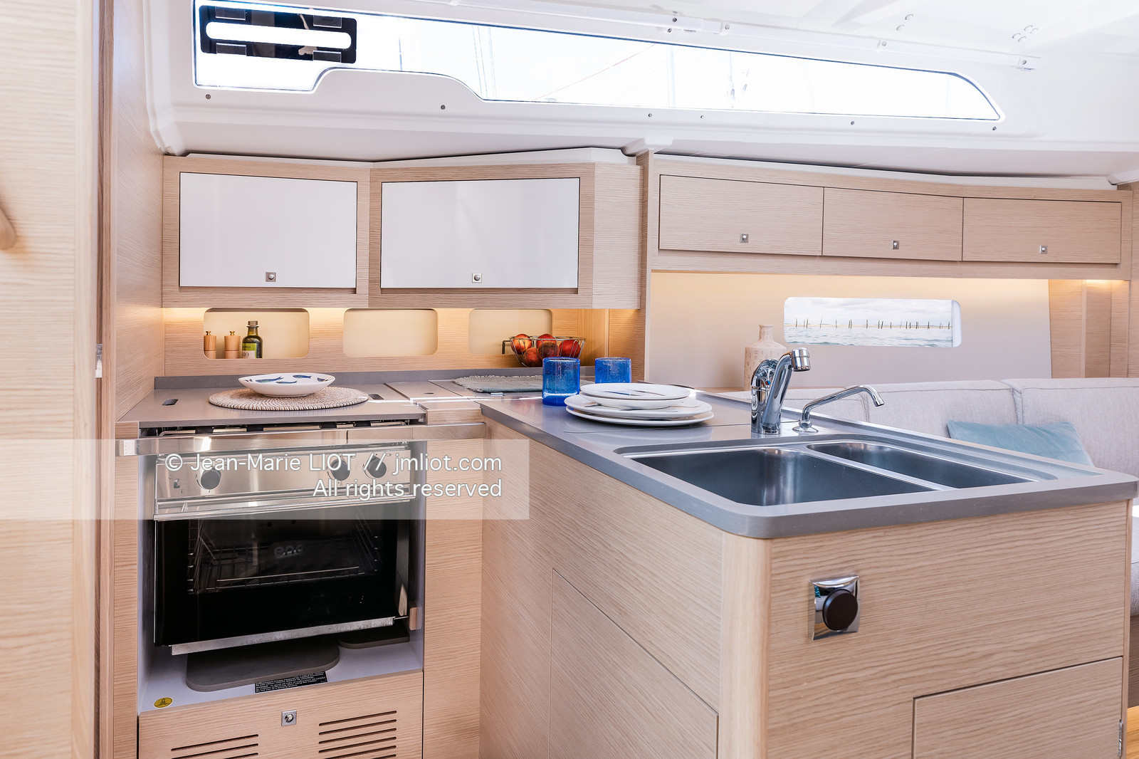 DUFOUR YACHTS 2022 - DUFOUR 37