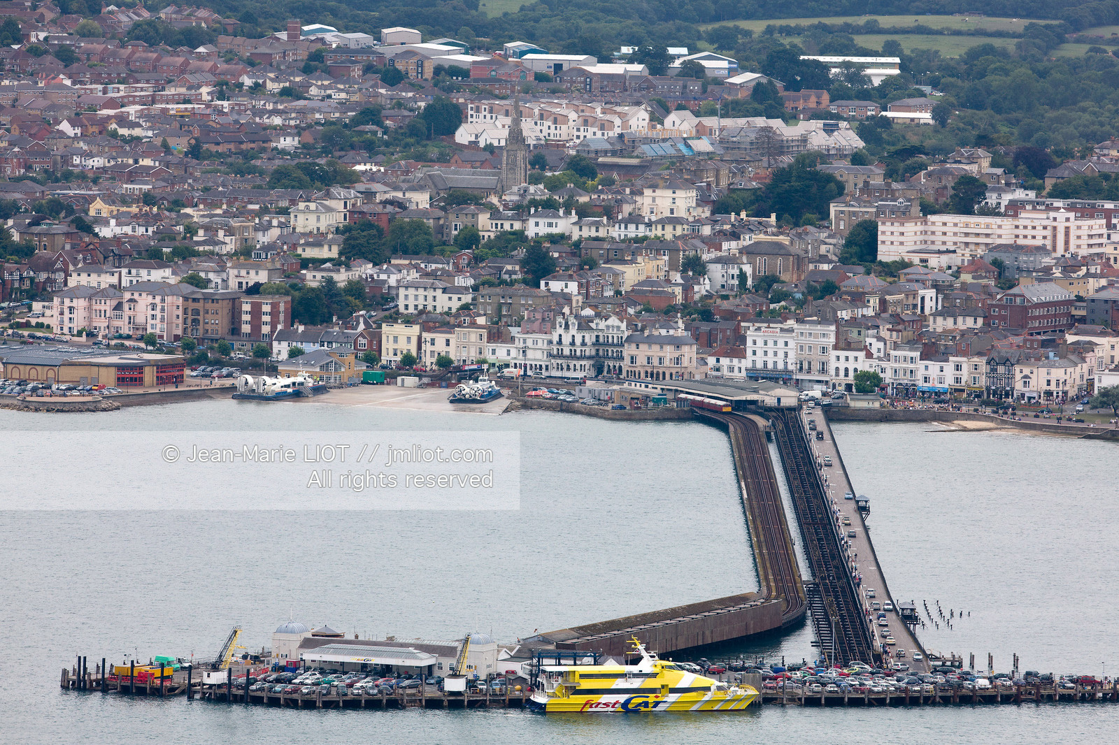 ISLE OF WIGHT-COWES
