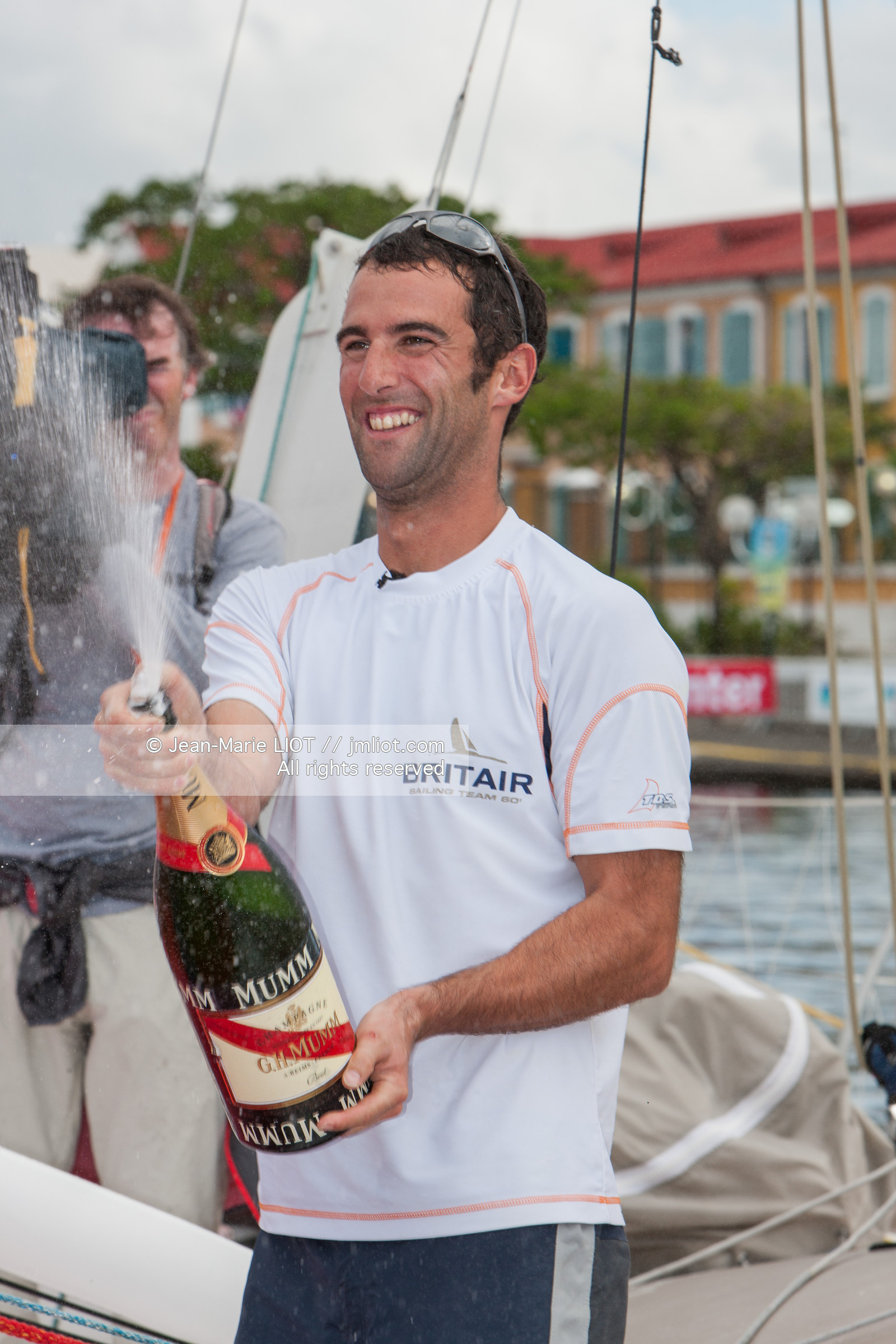ROUTE DU RHUM 2010 - ARRIVEE DE ARMEL LE CLEAC'H