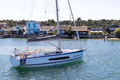 DUFOUR YACHTS 2022 - DUFOUR 37