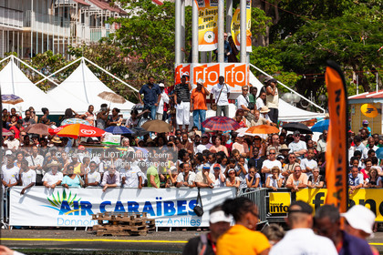 ROUTE DU RHUM 2010 - FRANCK CAMMAS - ARRIVAL