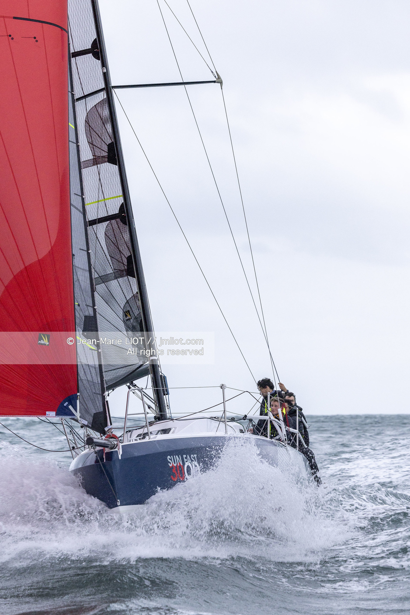 SUN FAST 30OD - SOUS VOILES