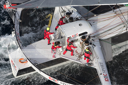 MAXI TRIMARAN IDEC SPORT 2015 - BANQUE D'IMAGES