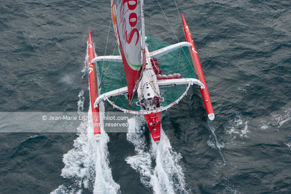 MAXI TRIMARAN SODEBO - THOMAS COVILLE - RECORD TOUR DU MONDE EN SOLITAIRE - 2008..
