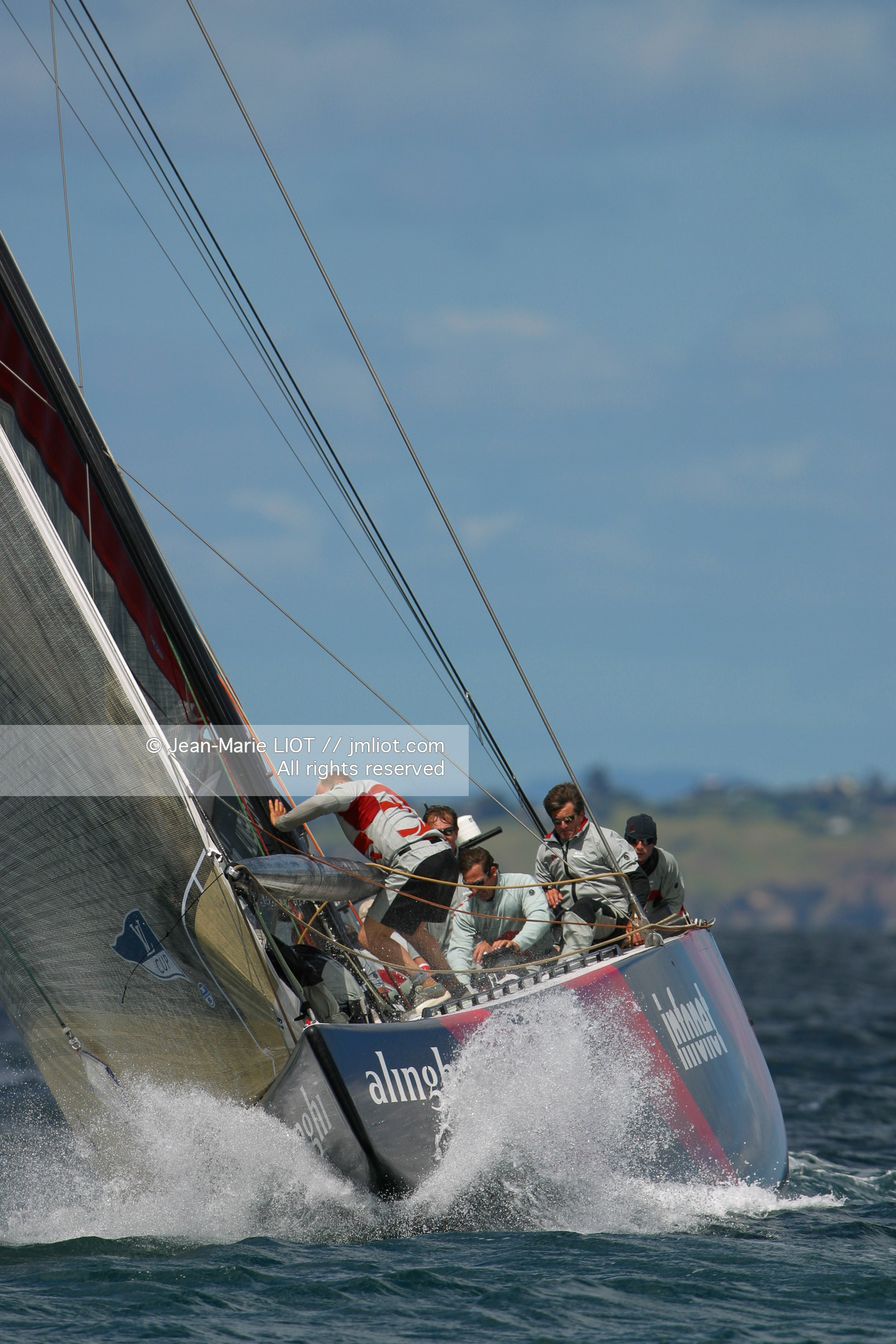 LOUIS VUITTON CUP 2002 - NEW ZEALAND