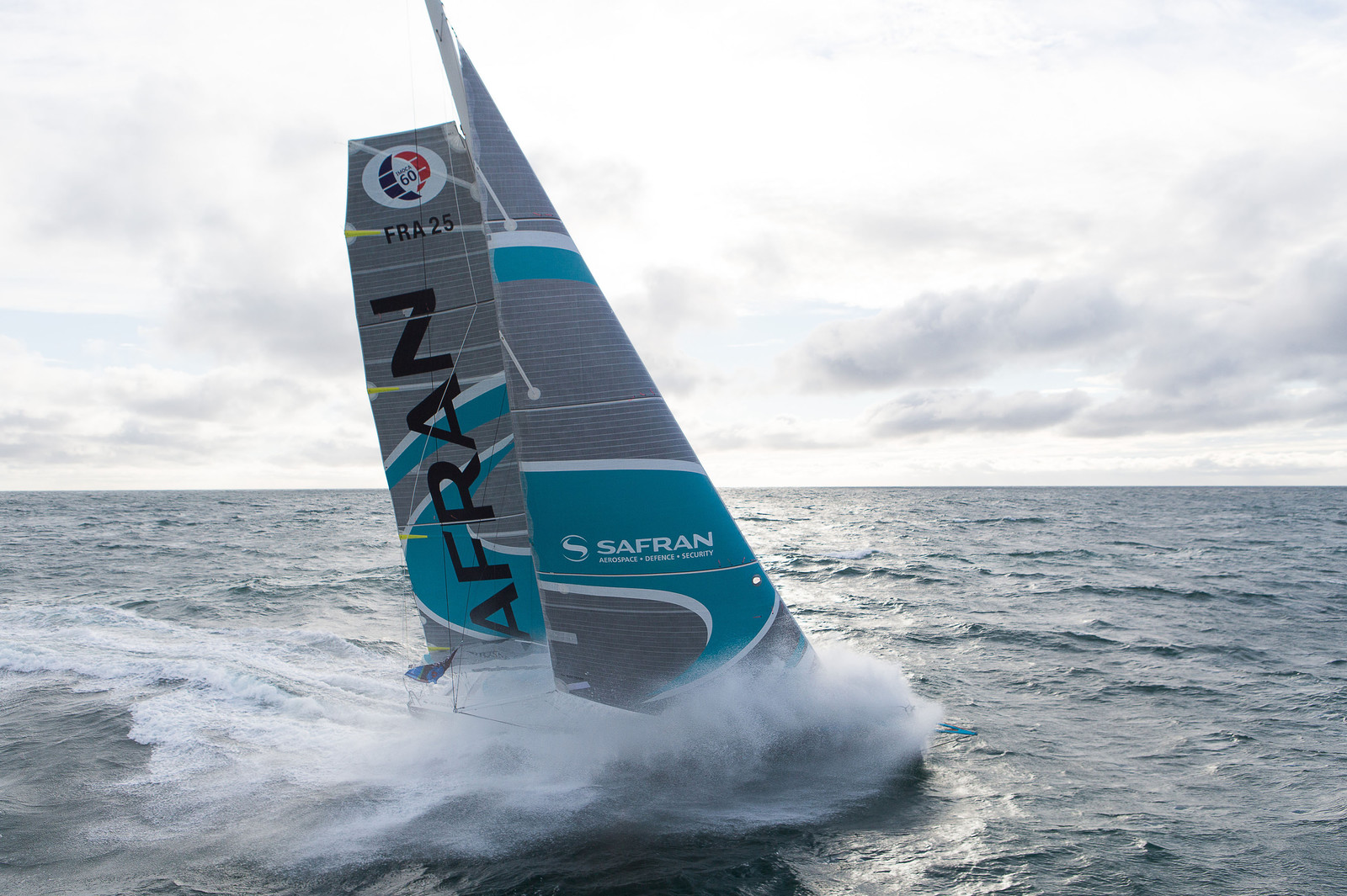 IMOCA SAFRAN 2015 - MORGAN LAGRAVIERE.