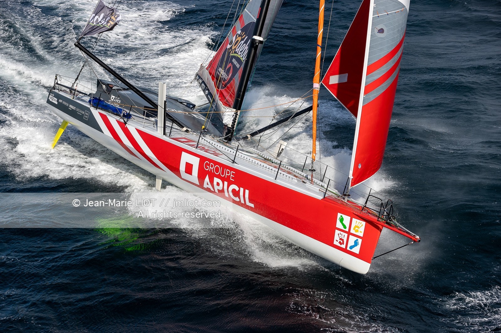 DAMIEN SEGUIN 2020 - IMOCA GROUPE APICIL