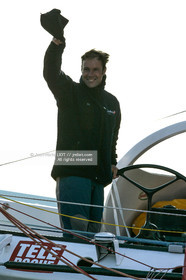 MAXI TRIMARAN SODEBO - THOMAS COVILLE - RECORD TOUR DU MONDE EN SOLITAIRE..