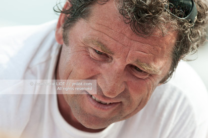 ROUTE DU RHUM 2010 - ARRIVEE DE LIONEL LEMONCHOIS