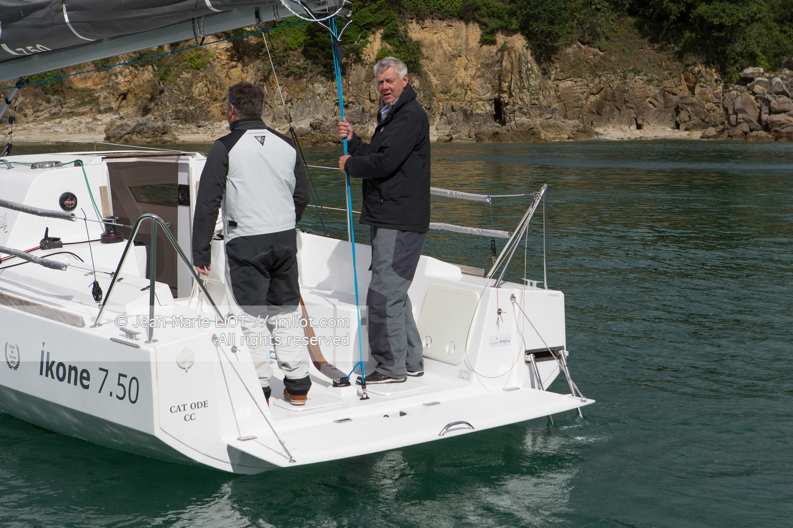 IKONE 750 - YACHT MAGAZINE ALLEMAGNE