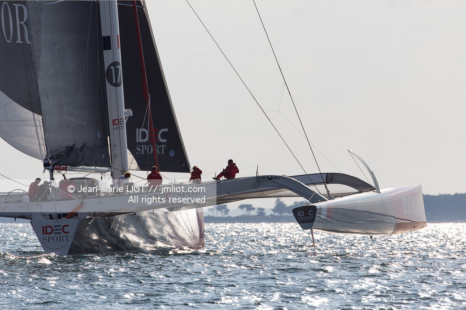 MAXI TRIMARAN IDEC SPORT 2015 - FRANCIS JOYON