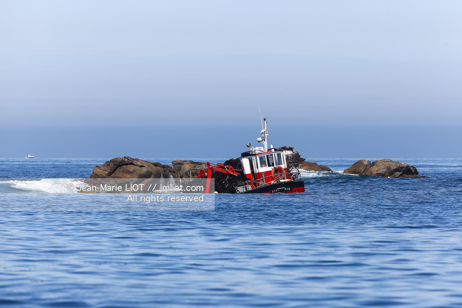 VOIILES ET VOILIERS - ILES OUBLIEES - ILE DE MOLENE