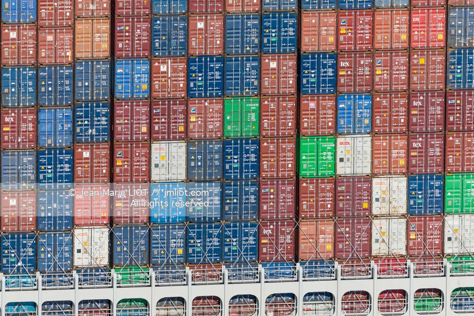 CMA CGM 2021 - PALAIS ROYAL