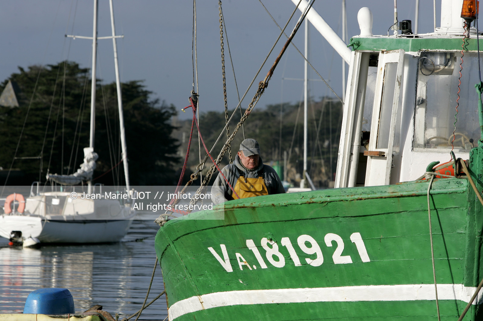 041227MORB_O8H6846 .jpg