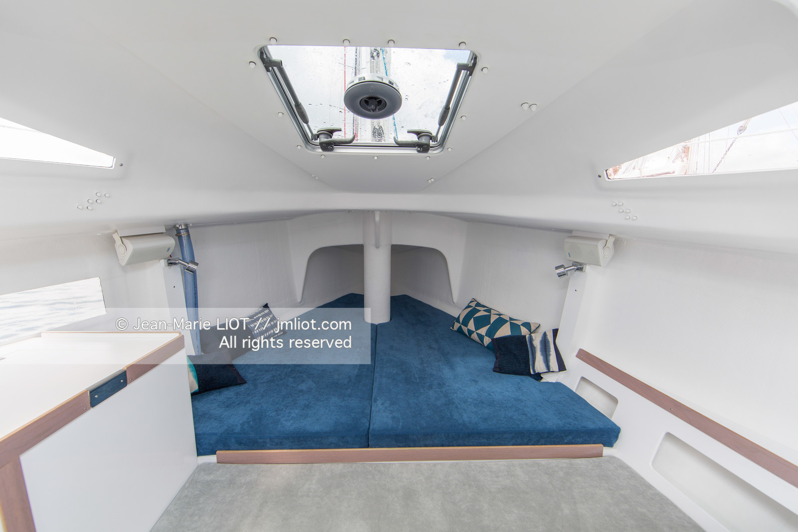 IKONE 750 - YACHT MAGAZINE ALLEMAGNE