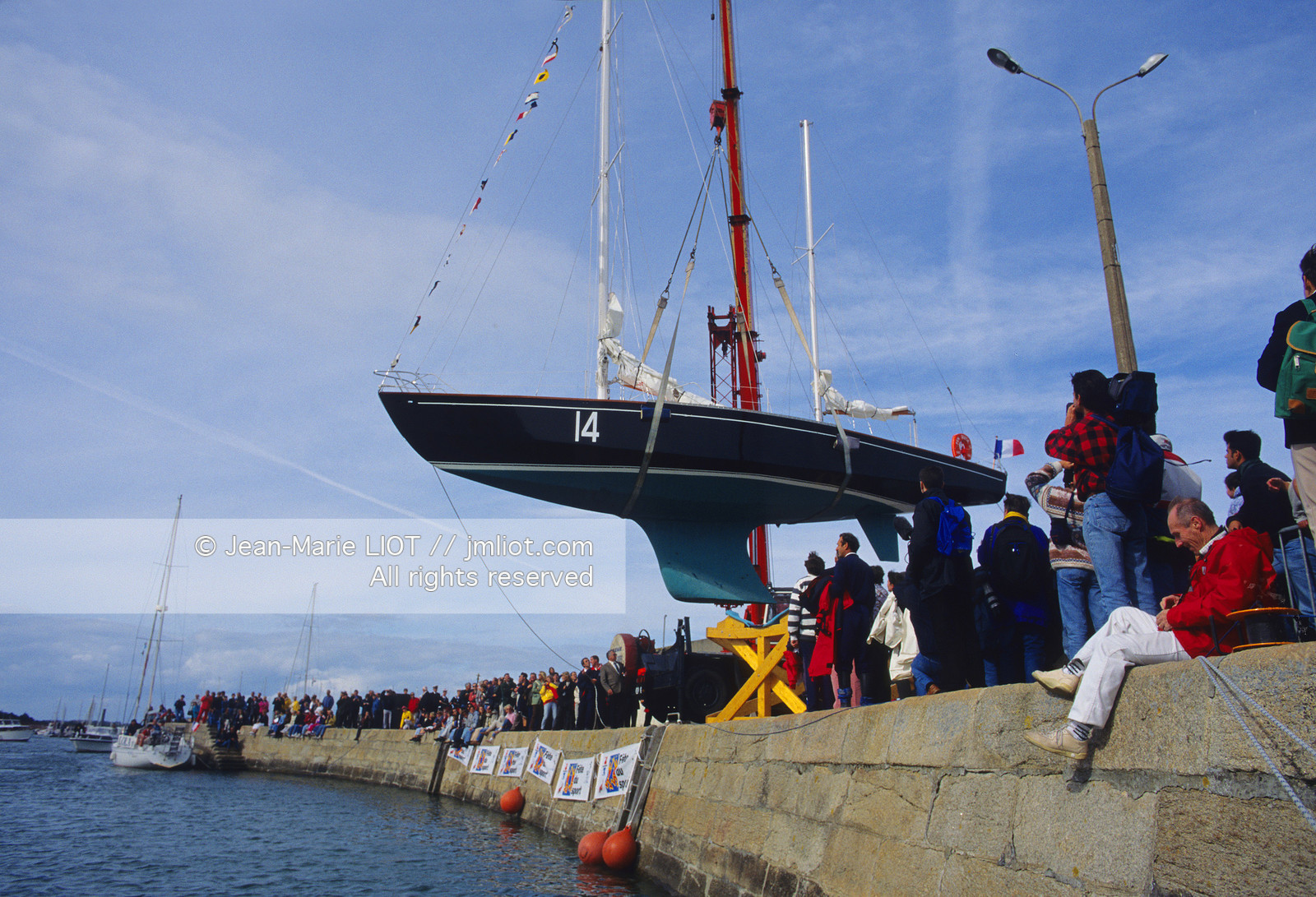 MISE A L'EAU PEN DUICK II - ERIC TABARLY