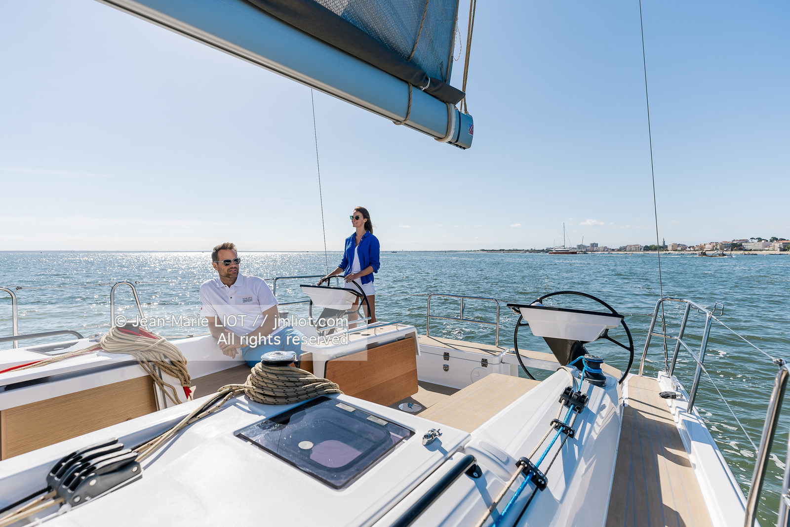 DUFOUR YACHTS 2022 - DUFOUR 37