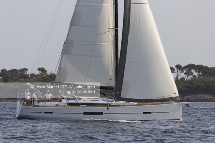DUFOUR YACHTS 2017 - DUFOUR 520