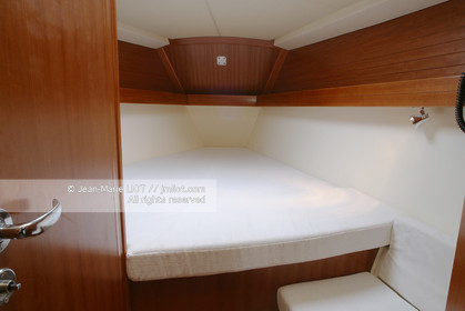 DUFOUR 40