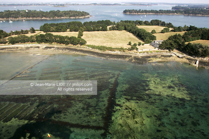 .AERIAL VIEW OF GOLFE DU MORBIHAN.PHOTO © JEAN-MARIE LIOT