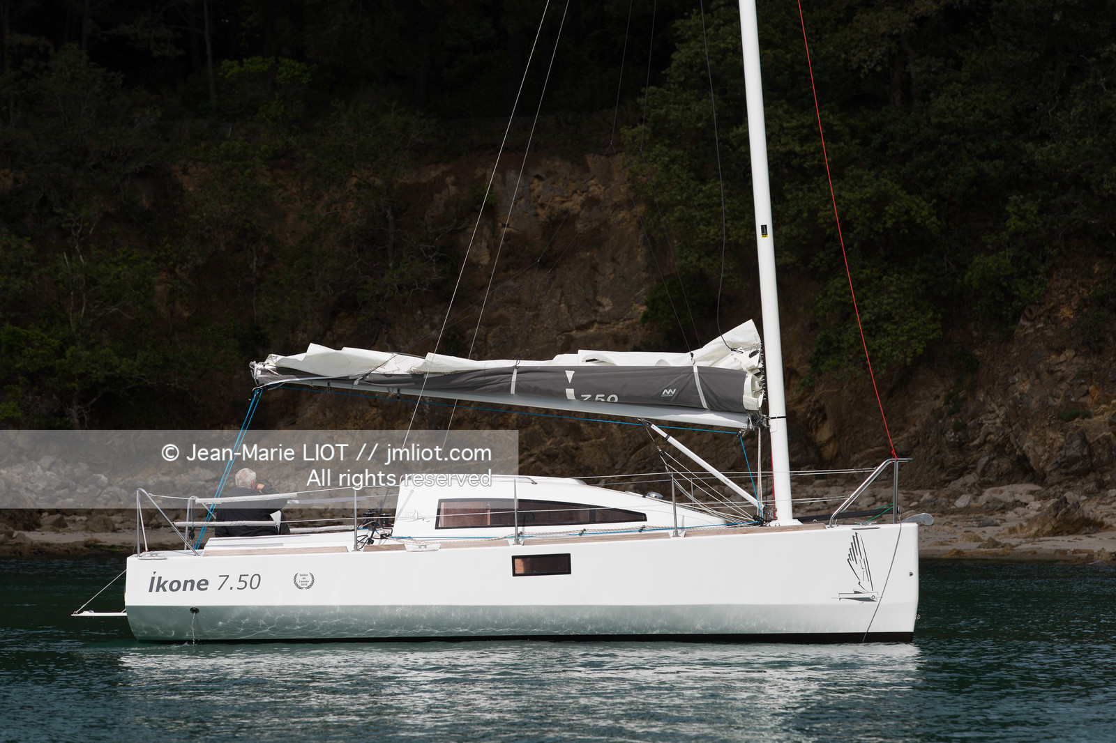 IKONE 750 - YACHT MAGAZINE ALLEMAGNE