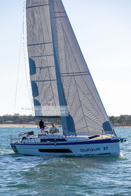 DUFOUR YACHTS 2022 - DUFOUR 37