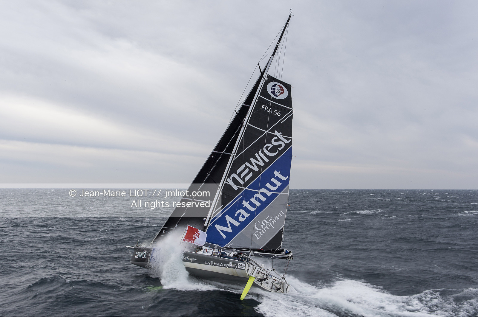 FABRICE AMEDEO - NEWREST-MATMUT - VENDEE GLOBE 2016-2017