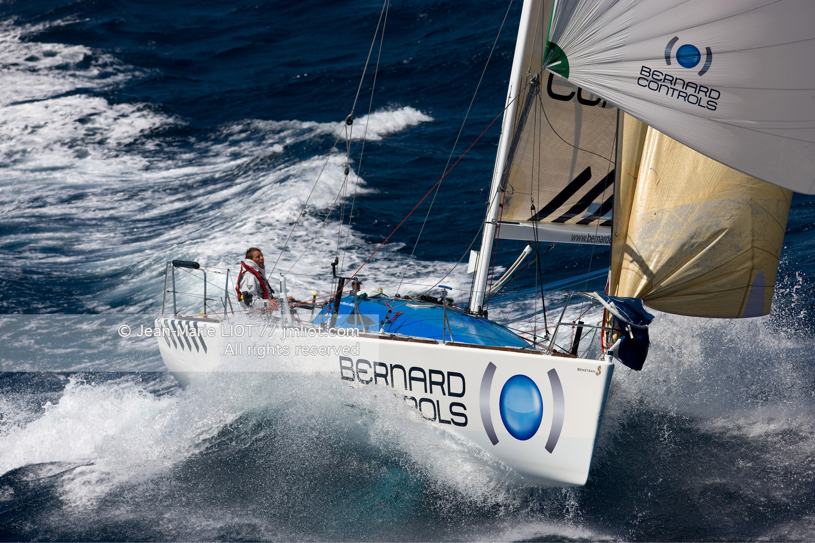 JEAN-PIERRE NICOL - FIGARO BERNARD CONTROLS - SAISON 2011