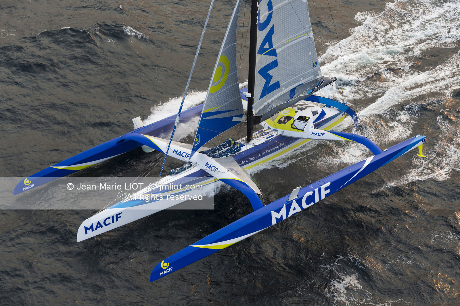 MACIF ULTIM - BANQUE IMAGES 2017