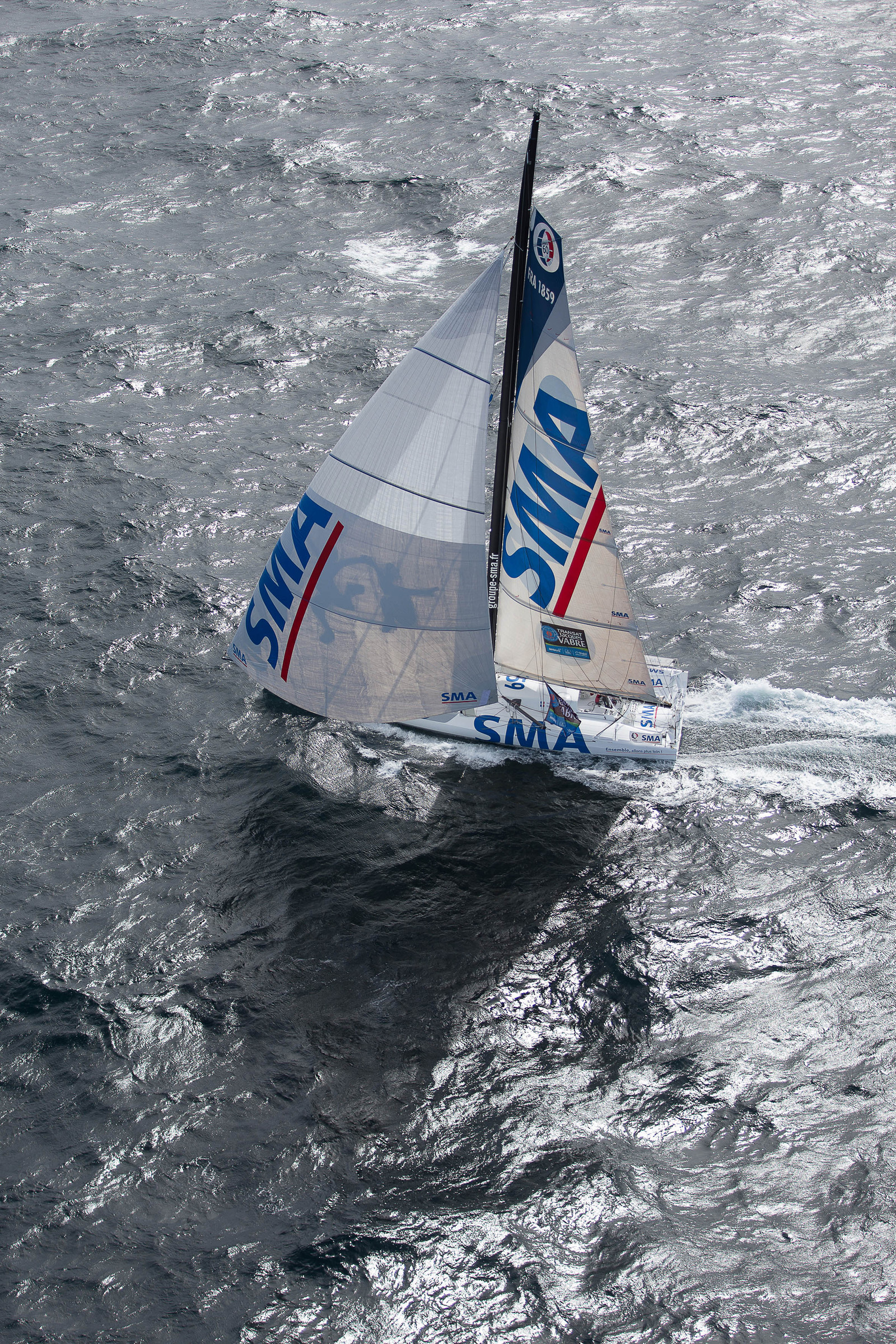 Paul Meilhat et Michel Desjoyeaux à l'entrainement sur IMOCA SMA avant le départ de la Transat Jacques vabre 2015 au départ du Havre et à destination de Itajaï au Brésil..Groix, 16 09 2015, Photo © Jean-Marie LIOT   DPPI.